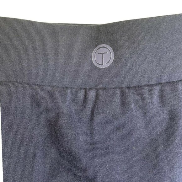 T by Talbots Women's size M Skirt Built in Shorts - Picture 4 of 9